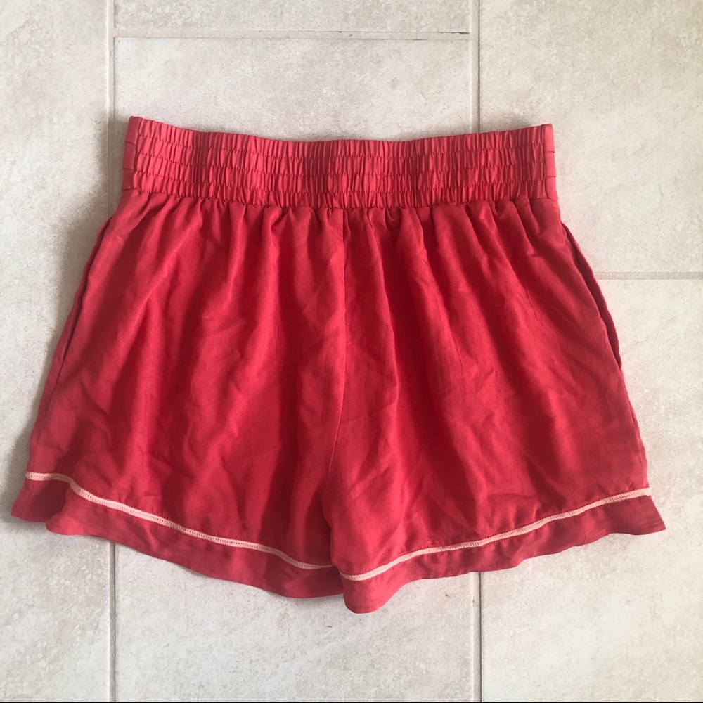 Dress shorts - Picture 2 of 2